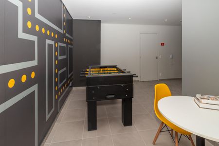 Apartamento para alugar com 37m², 2 quartos e sem vagaÁrea comum - Salão de jogos