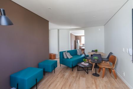 Apartamento para alugar com 37m², 2 quartos e sem vagaÁrea comum - Salão de festas