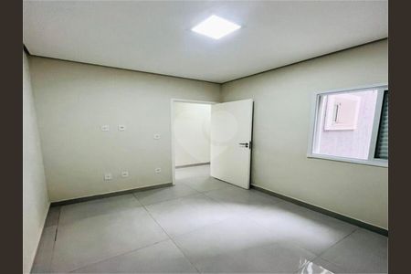 Apartamento à venda com 2 quartos, 60m² em Utinga, Santo André