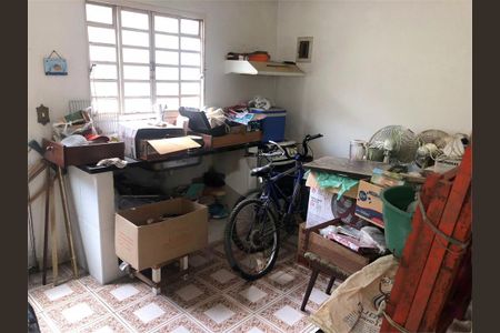 Casa à venda com 2 quartos, 238m² em Jardim Utinga, Santo André