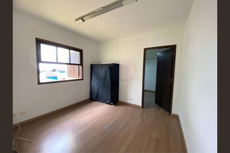 Casa à venda com 3 quartos, 111m² em Vila dos Remedios, São Paulo