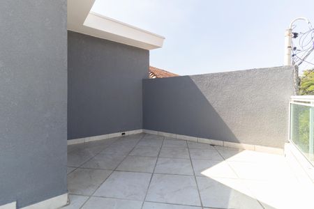 Casa à venda com 200m², 3 quartos e 2 vagas Casa à venda com 200m², 3 quartos e 2 vagasVaranda da Suíte e do Quarto 2