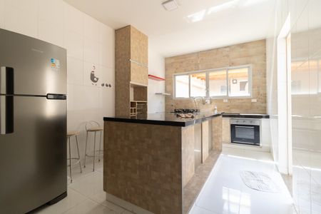 Casa à venda com 200m², 3 quartos e 2 vagas Casa à venda com 200m², 3 quartos e 2 vagasCozinha