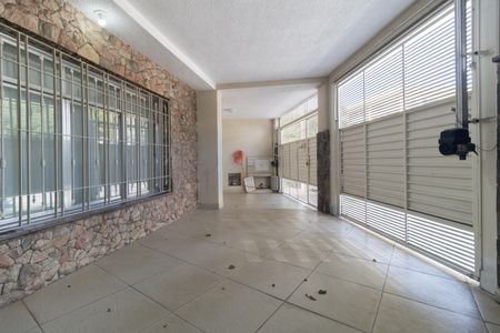 Casa à venda com 200m², 3 quartos e 2 vagas Casa à venda com 200m², 3 quartos e 2 vagasGaragem