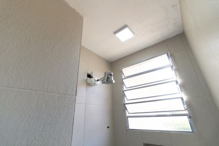 Casa à venda com 200m², 3 quartos e 2 vagas Casa à venda com 200m², 3 quartos e 2 vagasBanheiro Social