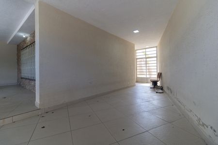 Casa à venda com 200m², 3 quartos e 2 vagas Casa à venda com 200m², 3 quartos e 2 vagasGaragem
