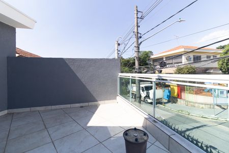 Casa à venda com 200m², 3 quartos e 2 vagas Casa à venda com 200m², 3 quartos e 2 vagasVaranda da Suíte e do Quarto 2