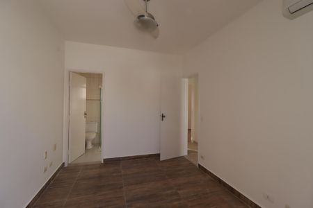 Casa para alugar com 140m², 3 quartos e 2 vagasSuíte