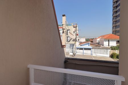 Casa para alugar com 140m², 3 quartos e 2 vagasSacada do Quarto 2