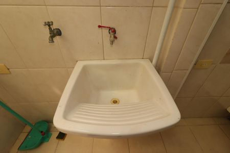 Casa para alugar com 140m², 3 quartos e 2 vagasÁrea de Serviço - Tanque