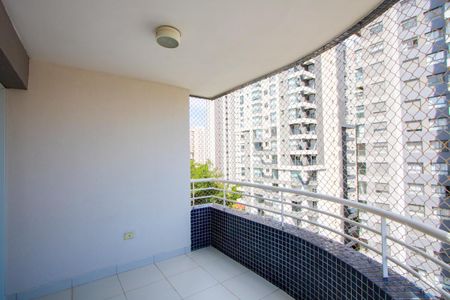 Apartamento para alugar com 88m², 2 quartos e 2 vagasVaranda da sala