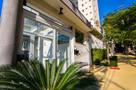 Apartamento para alugar com 88m², 2 quartos e 2 vagasFachada