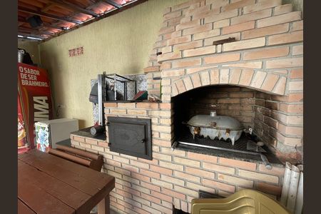 Casa para alugar com 125m², 2 quartos e 1 vaga Casa para alugar com 125m², 2 quartos e 1 vagaChurrasqueira