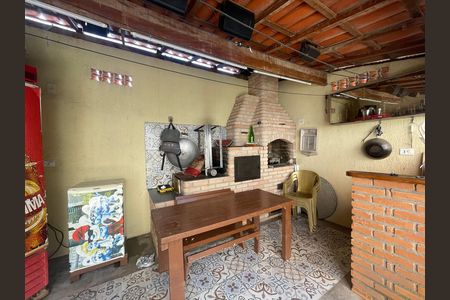 Casa para alugar com 125m², 2 quartos e 1 vaga Casa para alugar com 125m², 2 quartos e 1 vagaChurrasqueira