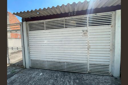 Casa para alugar com 125m², 2 quartos e 1 vaga Casa para alugar com 125m², 2 quartos e 1 vagaFachada
