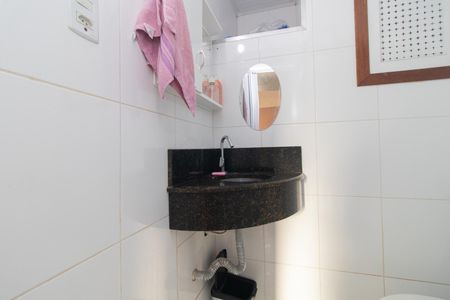 Banheiro de apartamento para alugar com 1 quarto, 23m² em Centro Histórico, Porto Alegre