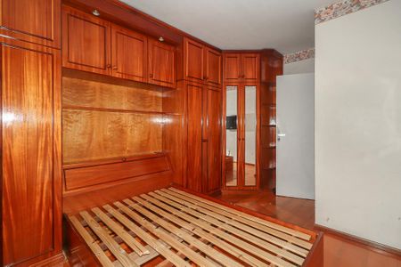 Apartamento para alugar com 71m², 2 quartos e 1 vagaQuarto