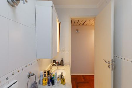 Apartamento para alugar com 104m², 3 quartos e 1 vaga Apartamento para alugar com 104m², 3 quartos e 1 vagaBanheiro