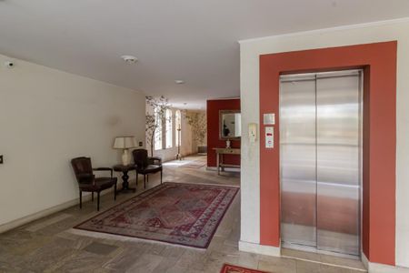 Apartamento para alugar com 104m², 3 quartos e 1 vaga Apartamento para alugar com 104m², 3 quartos e 1 vagaHall social