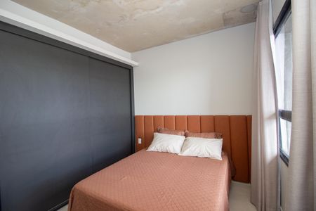 Studio para alugar com 35m², 1 quarto e 1 vaga Studio para alugar com 35m², 1 quarto e 1 vagaQuarto