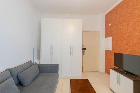 Apartamento à venda com 32m², 1 quarto e sem vaga Apartamento à venda com 32m², 1 quarto e sem vagaSala