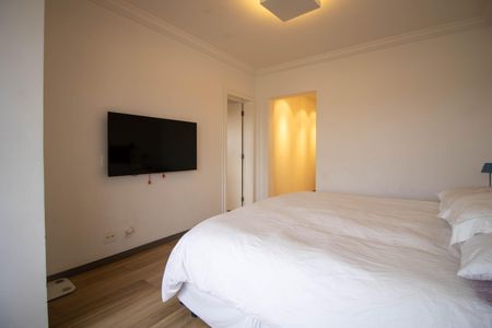 Apartamento à venda com 200m², 3 quartos e 4 vagas Apartamento à venda com 200m², 3 quartos e 4 vagasSuíte 2