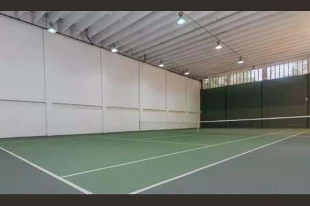 Apartamento à venda com 200m², 3 quartos e 4 vagas Apartamento à venda com 200m², 3 quartos e 4 vagasQuadra