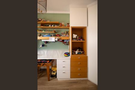 Apartamento à venda com 200m², 3 quartos e 4 vagas Apartamento à venda com 200m², 3 quartos e 4 vagasSuíte 3