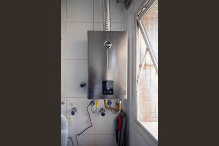 Apartamento à venda com 200m², 3 quartos e 4 vagas Apartamento à venda com 200m², 3 quartos e 4 vagasÁrea de Serviço