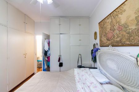 Casa para alugar com 500m², 4 quartos e 6 vagas Casa para alugar com 500m², 4 quartos e 6 vagasSuíte 1