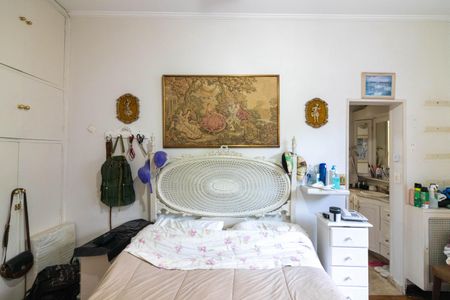 Casa para alugar com 500m², 4 quartos e 6 vagas Casa para alugar com 500m², 4 quartos e 6 vagasSuíte 1