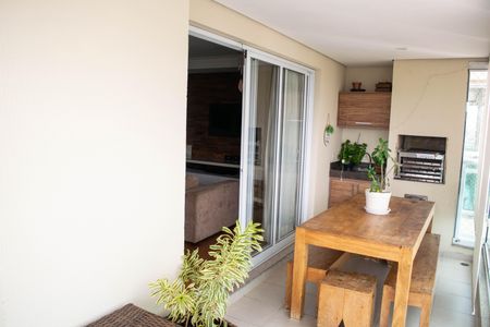 Apartamento à venda com 130m², 3 quartos e 2 vagasVaranda gourmet