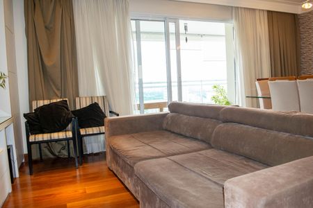 Apartamento à venda com 130m², 3 quartos e 2 vagasSala
