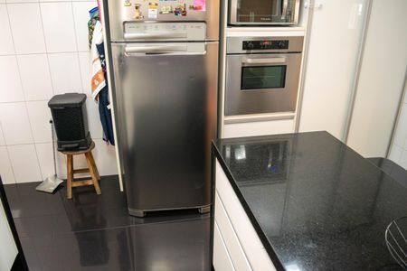 Apartamento à venda com 130m², 3 quartos e 2 vagasCozinha