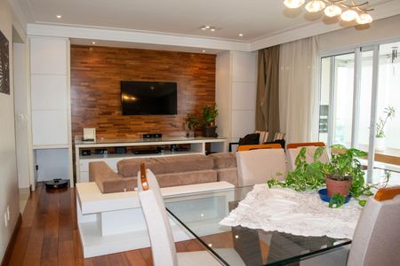 Apartamento à venda com 130m², 3 quartos e 2 vagasSala