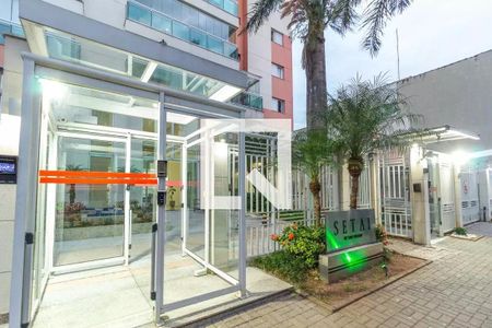 Apartamento à venda com 130m², 3 quartos e 2 vagasFachada e portaria