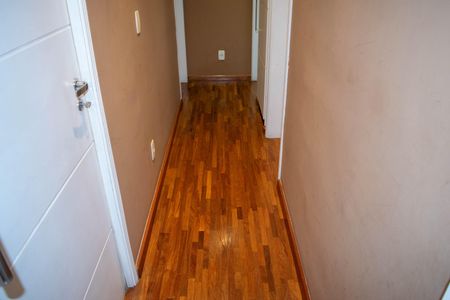 Apartamento à venda com 130m², 3 quartos e 2 vagasCorredor