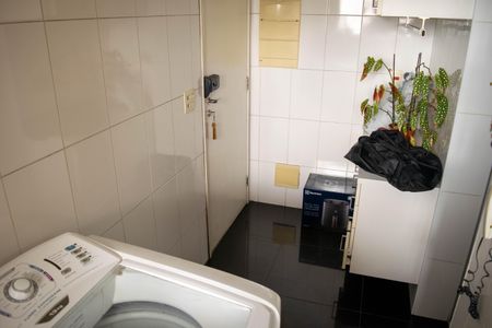 Apartamento à venda com 130m², 3 quartos e 2 vagasÁrea de Serviço 