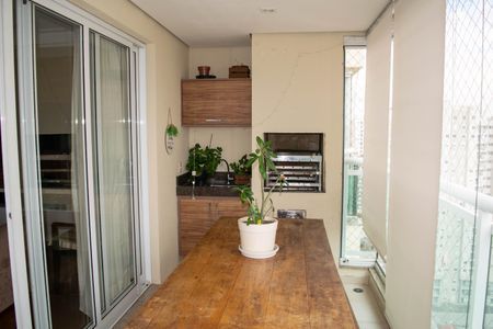 Apartamento à venda com 130m², 3 quartos e 2 vagasVaranda gourmet