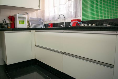 Apartamento à venda com 130m², 3 quartos e 2 vagasCozinha