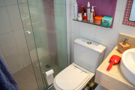 Apartamento à venda com 130m², 3 quartos e 2 vagasBanheiro da Suíte 2