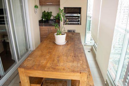 Apartamento à venda com 130m², 3 quartos e 2 vagasVaranda gourmet