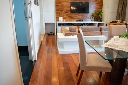 Apartamento à venda com 130m², 3 quartos e 2 vagasSala