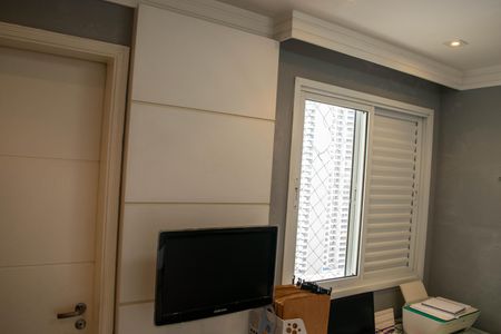 Apartamento à venda com 130m², 3 quartos e 2 vagasQuarto 2