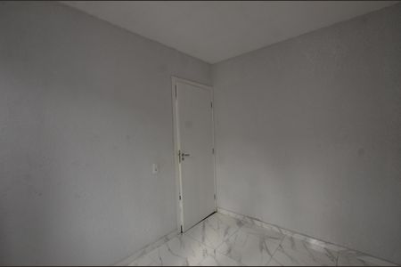 Quarto 2 de apartamento para alugar com 2 quartos, 45m² em Cavalcanti, Rio de Janeiro