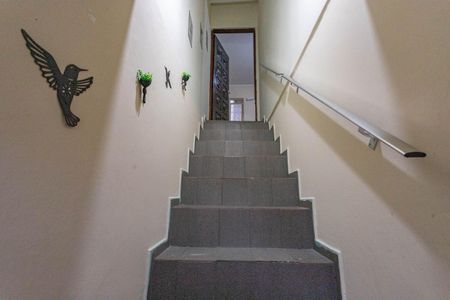 Casa à venda com 260m², 6 quartos e 1 vagaEscada 