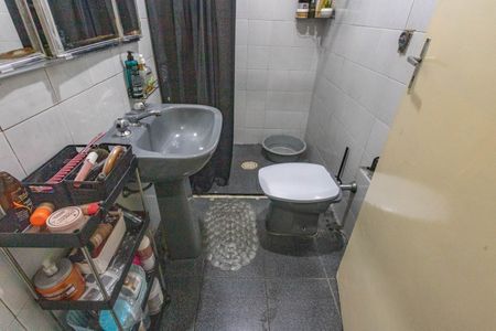 Banheiro da suíte  de casa à venda com 6 quartos, 260m² em Jardim Miriam, São Paulo