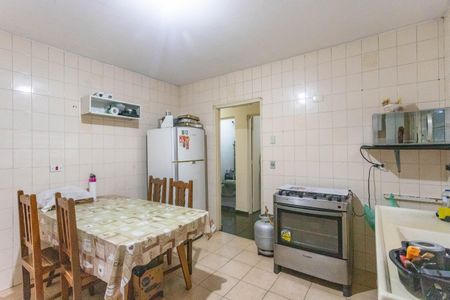 Casa à venda com 260m², 6 quartos e 1 vagaCozinha 