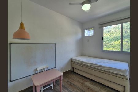 Apartamento à venda com 143m², 3 quartos e 2 vagas Apartamento à venda com 143m², 3 quartos e 2 vagasQuarto