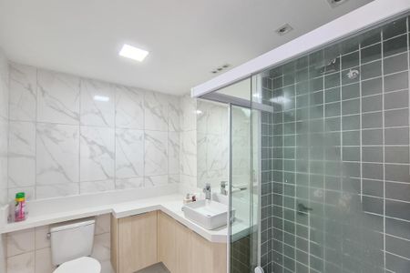 Apartamento à venda com 43m², 1 quarto e sem vaga Apartamento à venda com 43m², 1 quarto e sem vagaBanheiro Social